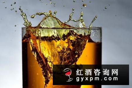 百龄坛威士忌怎么喝？这几种喝法让你从此爱上它的味道