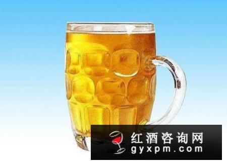 果啤含酒精吗，哺乳期可以喝果啤吗