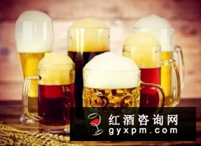 啤酒的泡沫能喝吗，啤酒的泡沫跟什么有关呢?