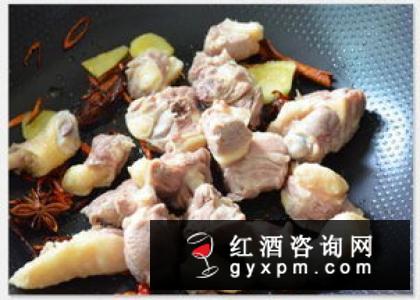 竹筒酒包装严密，如何打开?竹筒酒怎么开全过程图解