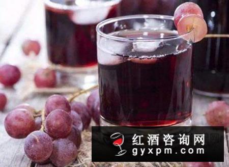喝葡萄酒好还是喝葡萄汁好，葡萄汁与葡萄酒有何区别