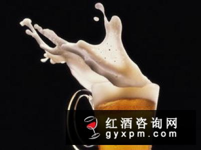 一瓶葡萄酒含有多少卡路里，与啤酒相比哪个卡路里高