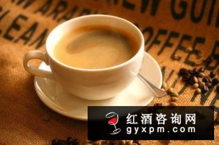 红酒这样喝才能促进睡眠！